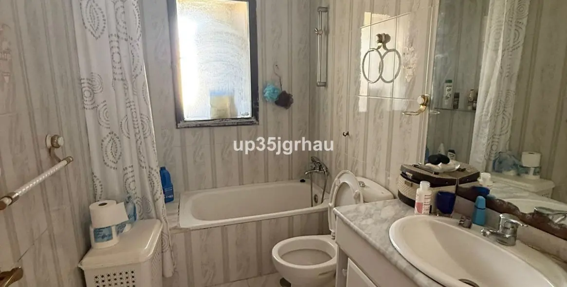 Продажа пентхауса в Estepona 9