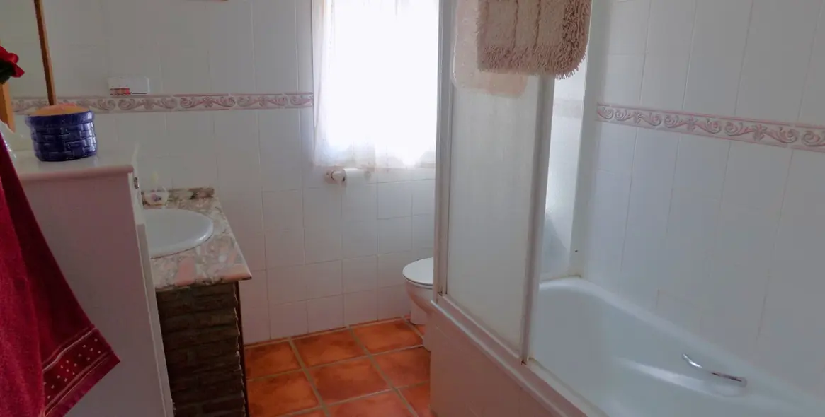 Sale of finca - cortijo in El Burgo 15