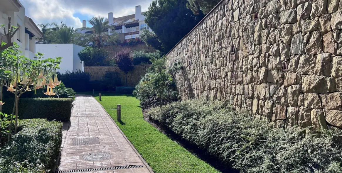 Sale of townhouse in La Cala Golf 25
