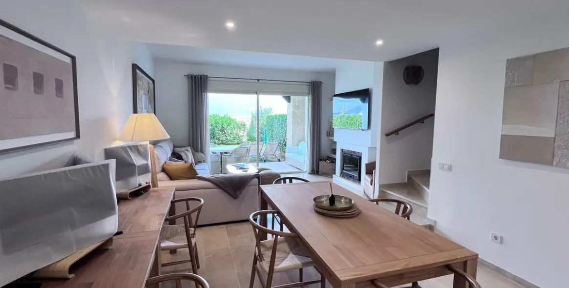 Sale of townhouse in La Cala Golf 39