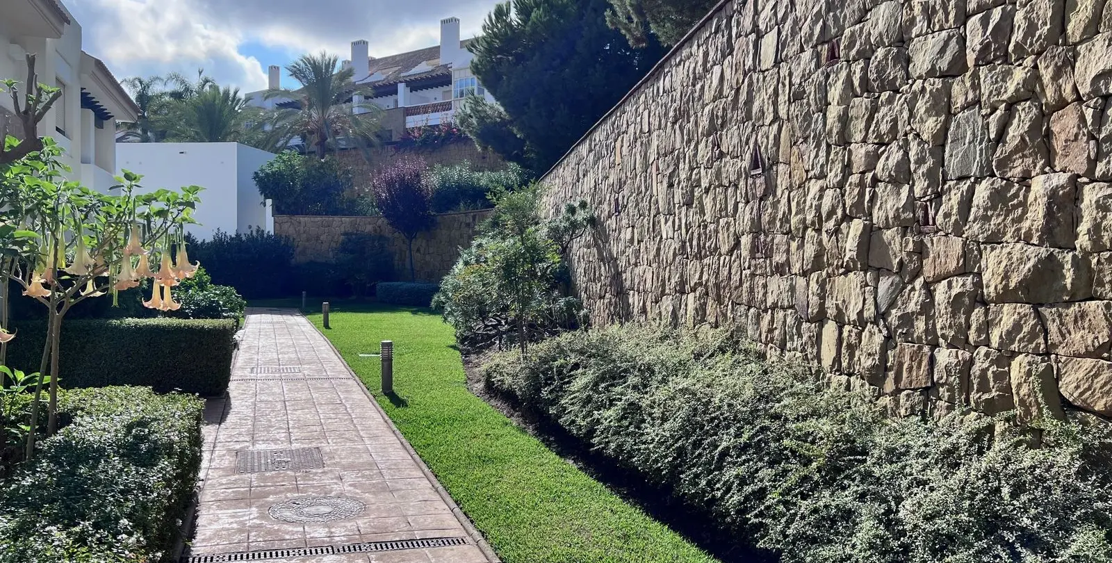 Venta de adosado en La Cala Golf 25