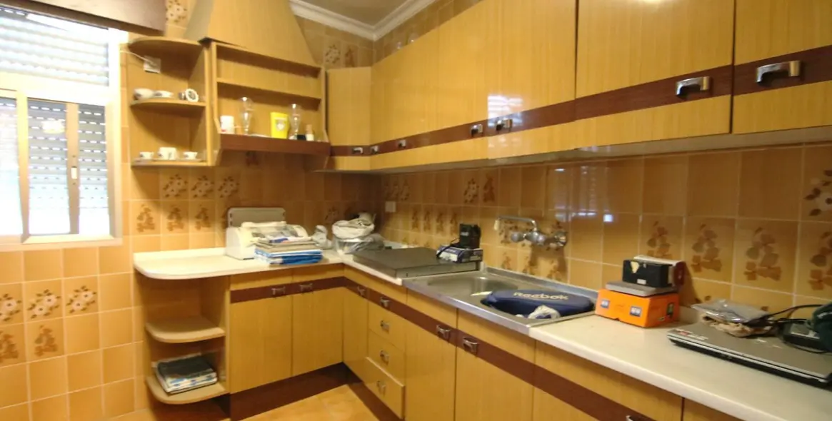 Sale of middle floor apartment in Guaro 5