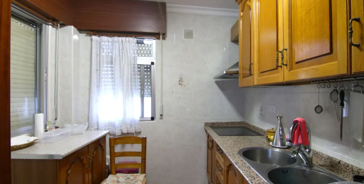 Sale of middle floor apartment in Guaro 9