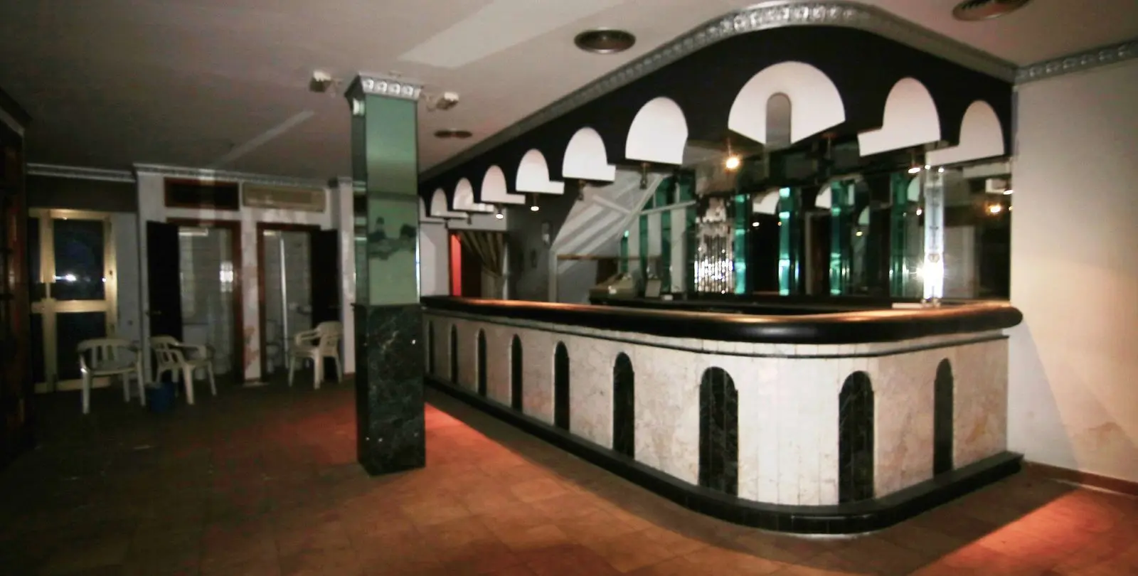 Sale of middle floor apartment in Guaro 2