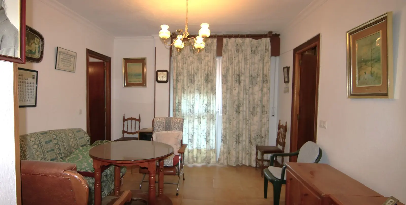 Sale of middle floor apartment in Guaro 5