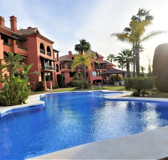 Sale of penthouse duplex in Calahonda