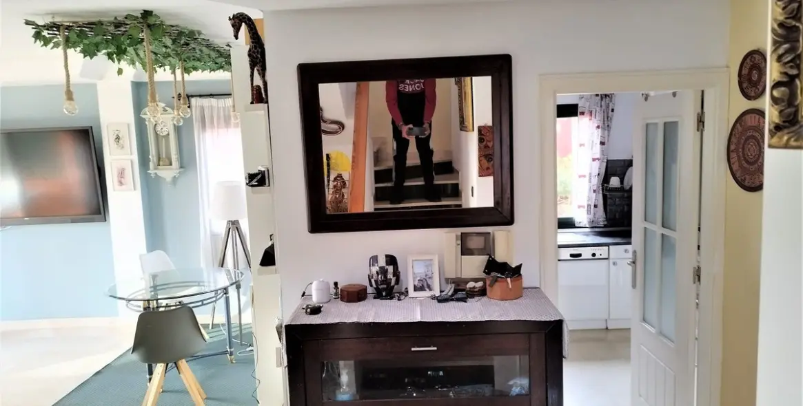 Sale of penthouse duplex in Calahonda 9