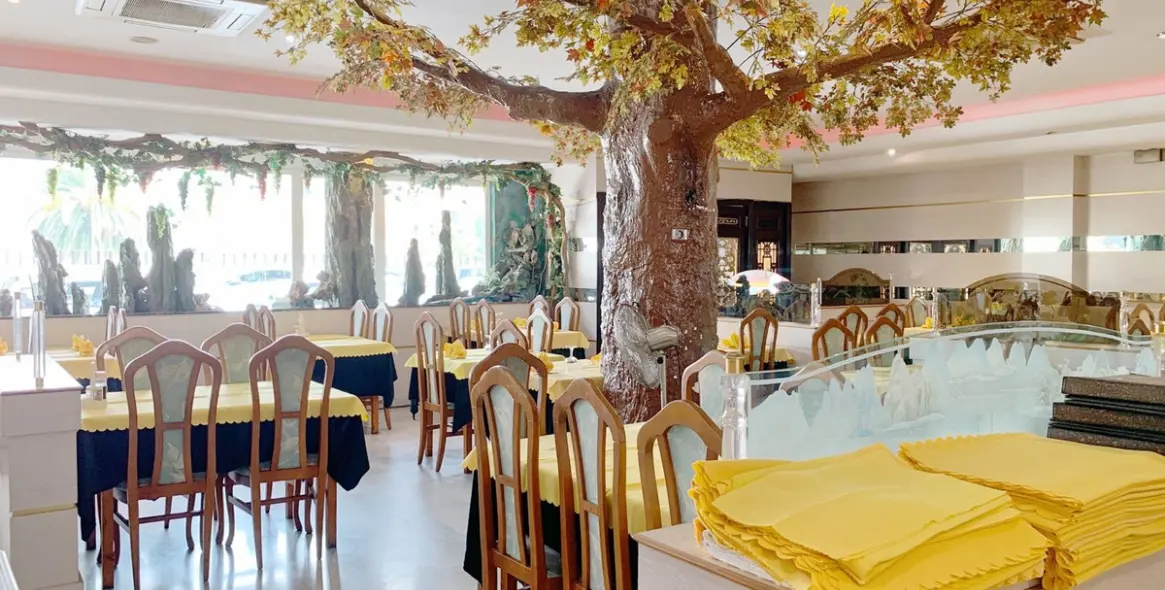 Продажа ресторана в Calahonda 2