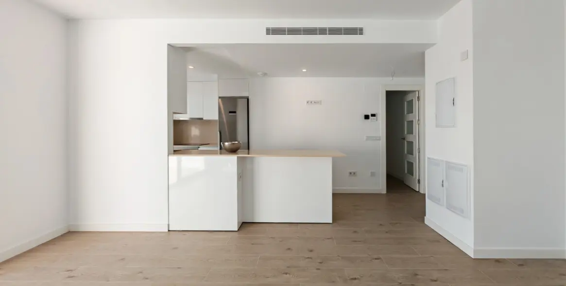 Sale of middle floor apartment in Estepona (district Estepona) 3