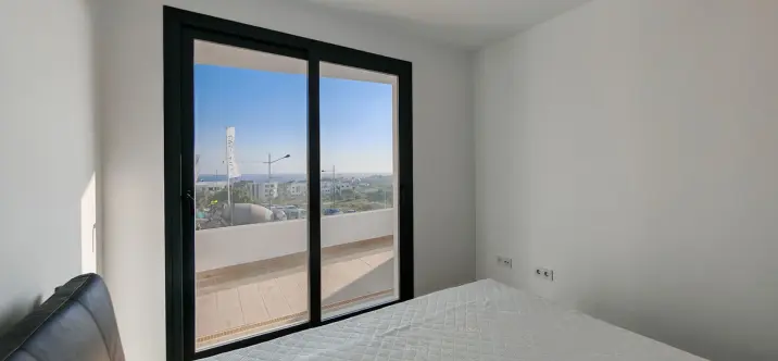 Middle floor apartment R4888849 4