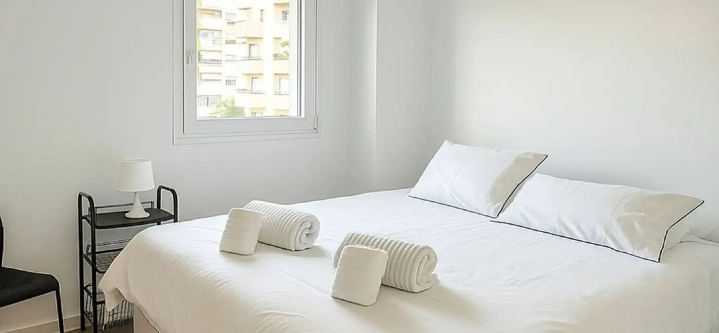 Sale of middle floor apartment in Nueva Andalucía 3