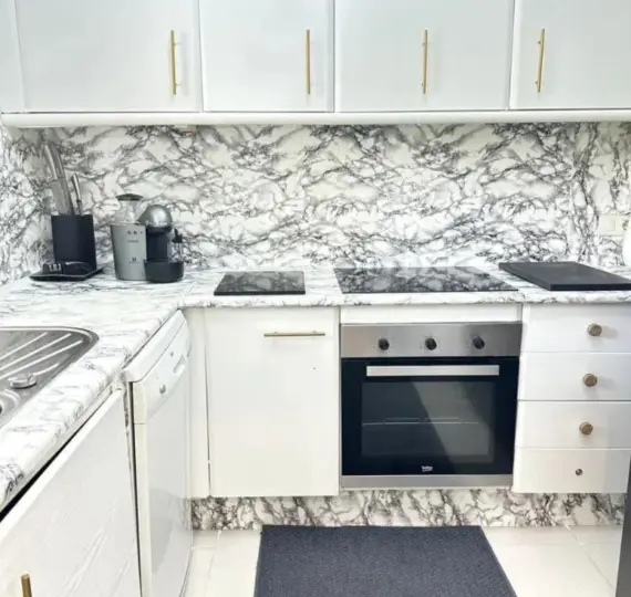 Venta de apartamento en planta baja en Guadalmina Alta