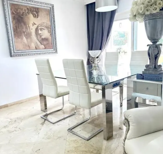 Venta de apartamento en planta baja en Guadalmina Alta