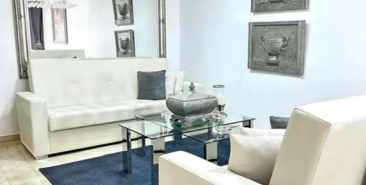 Venta de apartamento en planta baja en Guadalmina Alta 7