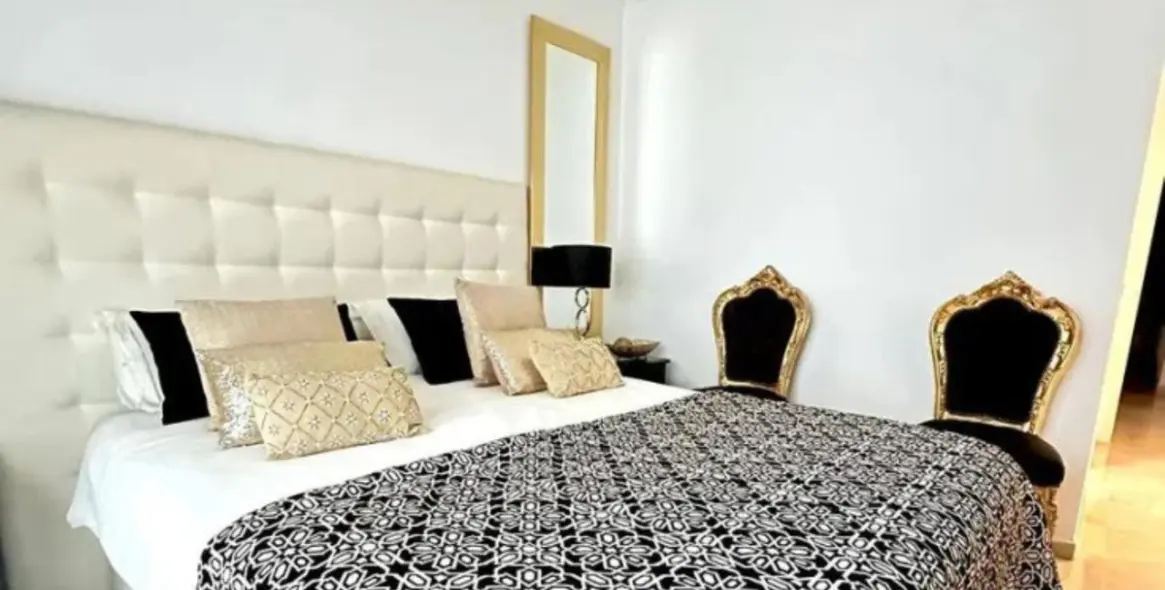 Venta de apartamento en planta baja en Guadalmina Alta 14