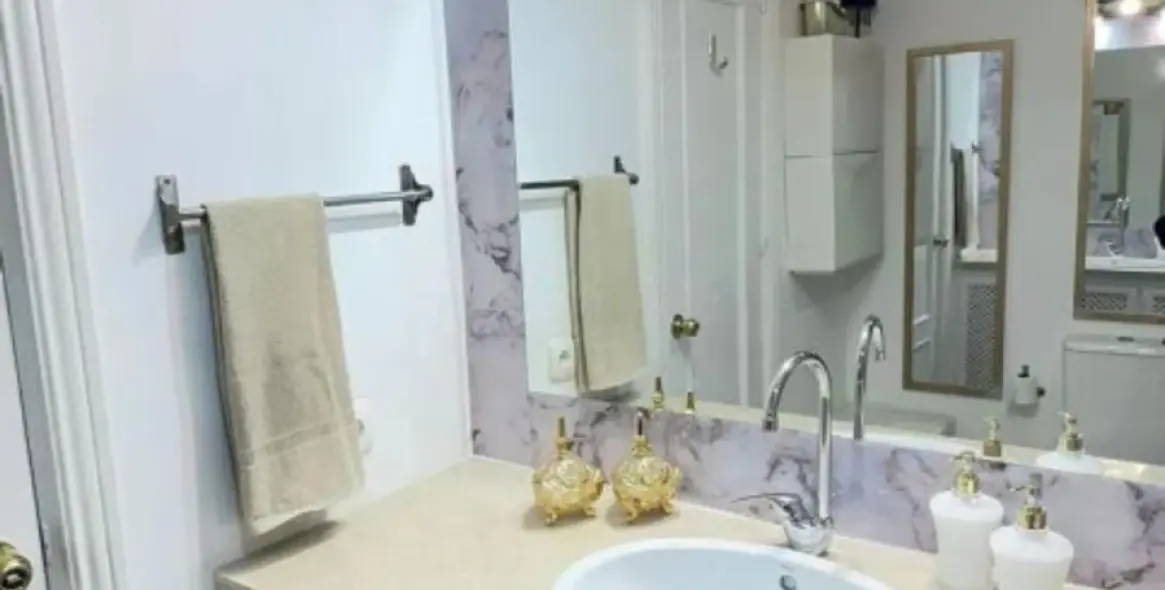 Venta de apartamento en planta baja en Guadalmina Alta 19