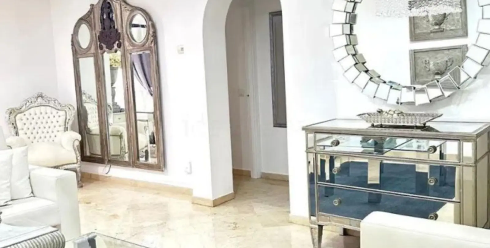 Venta de apartamento en planta baja en Guadalmina Alta 11