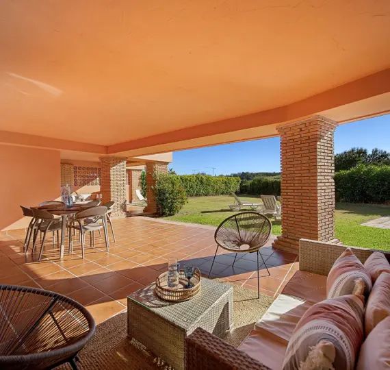 Sale of ground floor apartment in Casares Playa