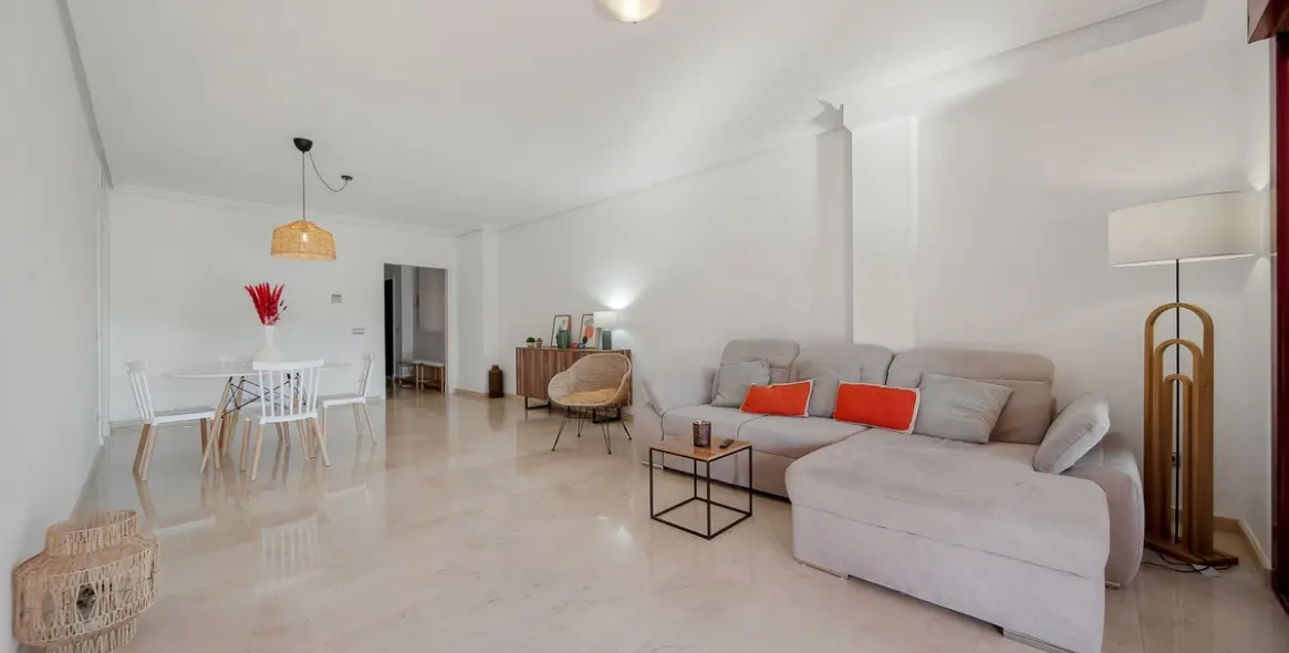 Sale of ground floor apartment in Casares Playa 12