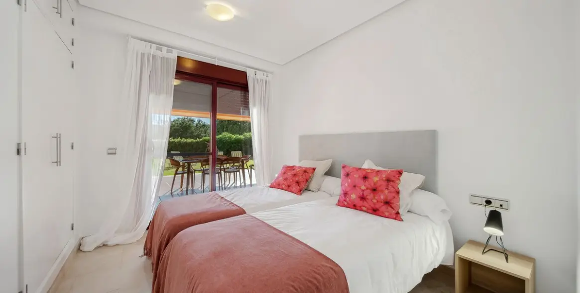 Sale of ground floor apartment in Casares Playa 17