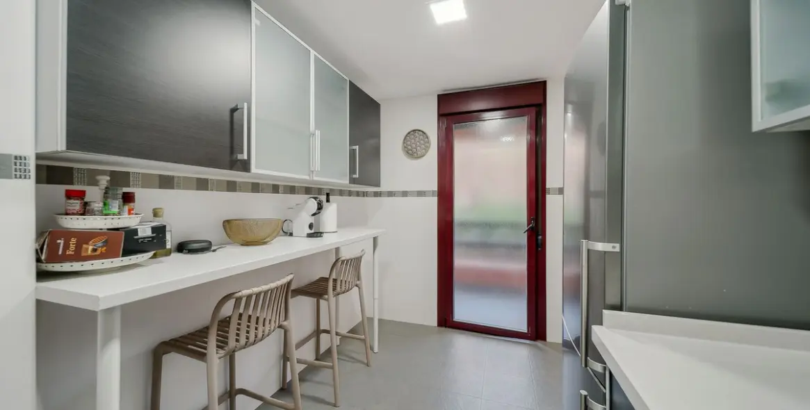 Sale of ground floor apartment in Casares Playa 26