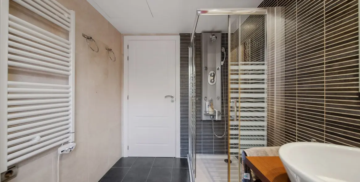 Sale of ground floor apartment in Casares Playa 29
