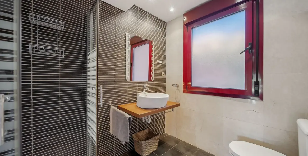 Sale of ground floor apartment in Casares Playa 30