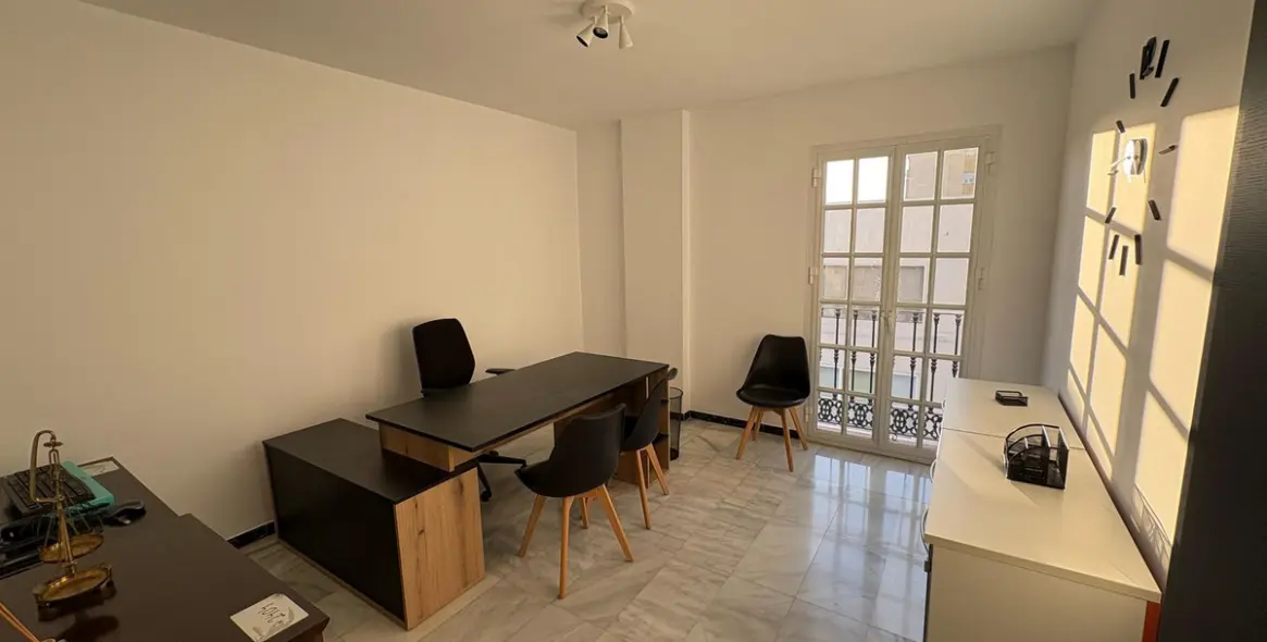 Продажа апартаментов на среднем этаже в Marbella 1