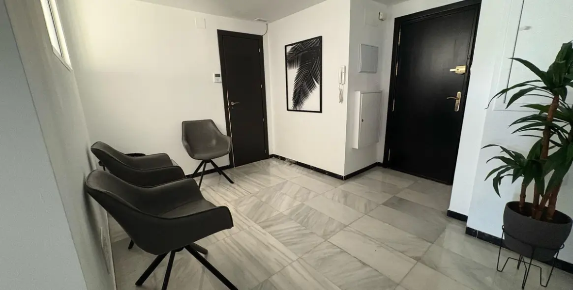 Продажа апартаментов на среднем этаже в Marbella 2