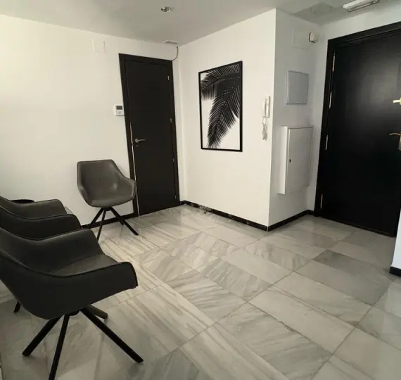 Продажа апартаментов на среднем этаже в Marbella