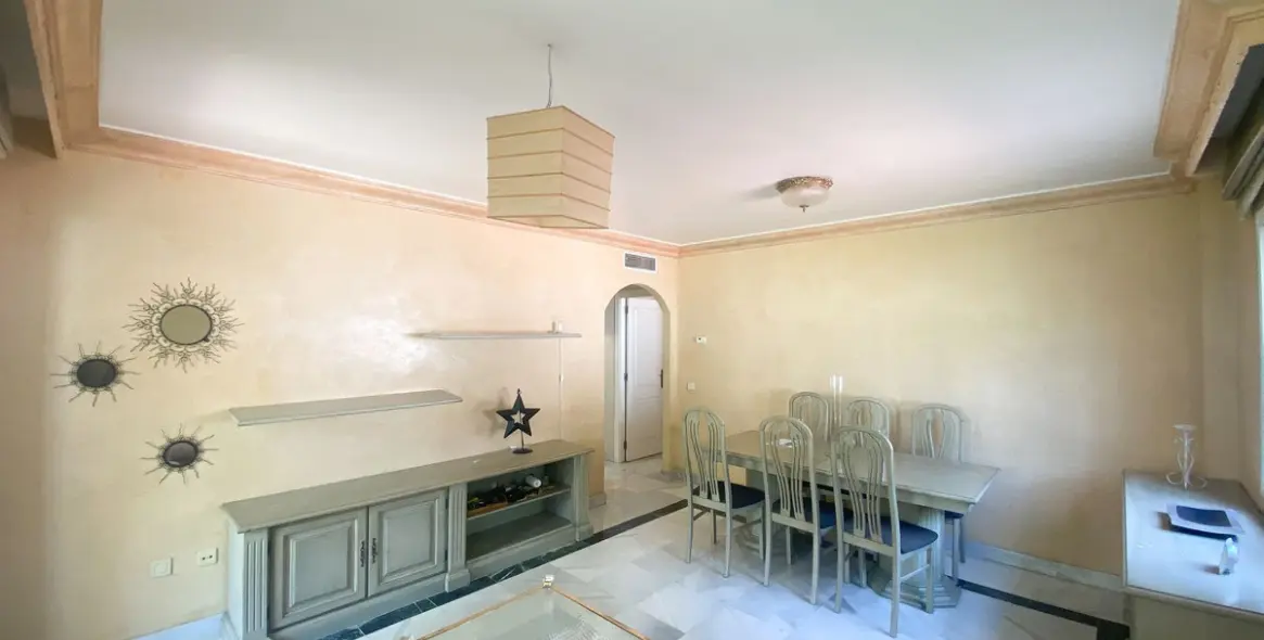 Sale of ground floor apartment in Nagüeles 2