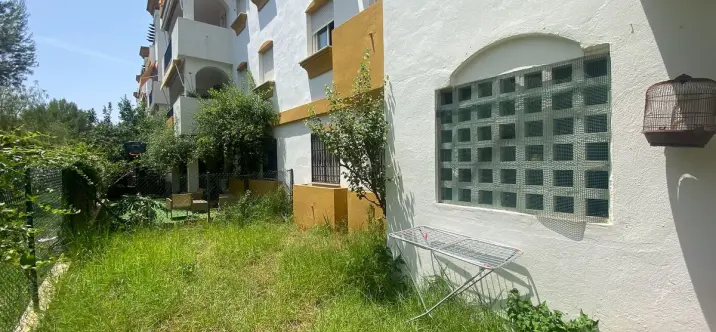 Venta de apartamento en planta baja en Nagüeles 4