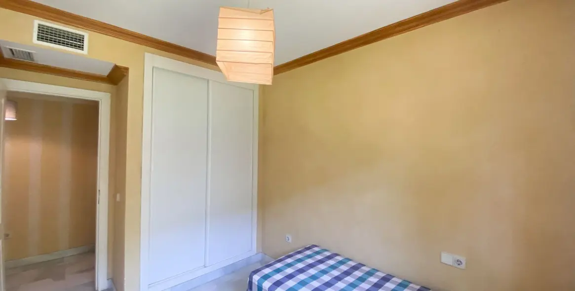 Sale of ground floor apartment in Nagüeles 14