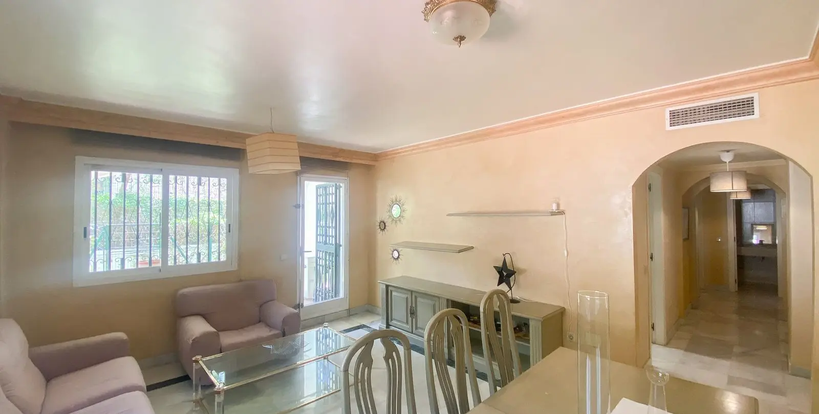 Venta de apartamento en planta baja en Nagüeles 3