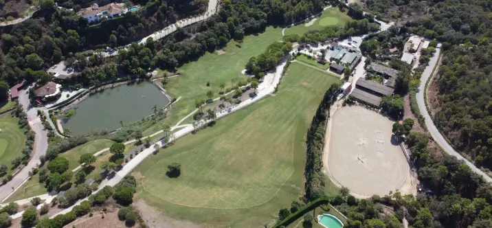 Venta de parcela residencial en Benahavís 4