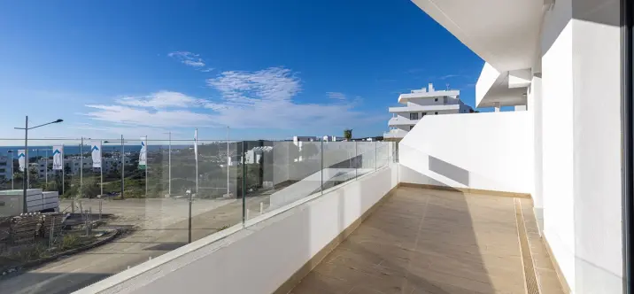 Middle floor apartment R4964029 1