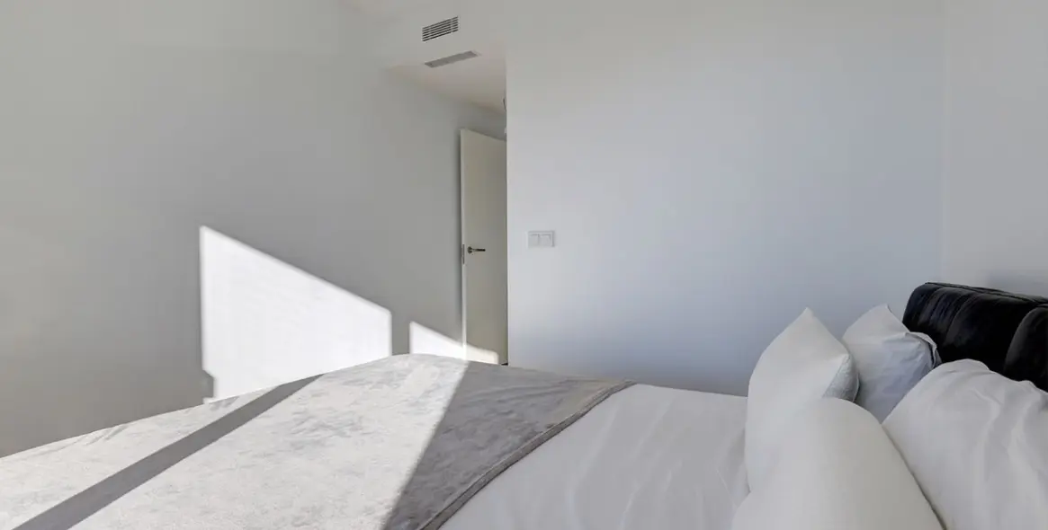 Sale of middle floor apartment in Estepona (district Estepona) 8