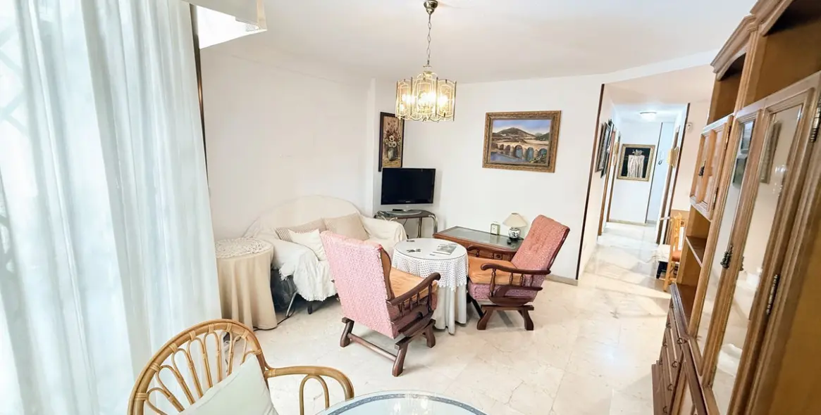 Продажа апартаментов на среднем этаже в Marbella 3