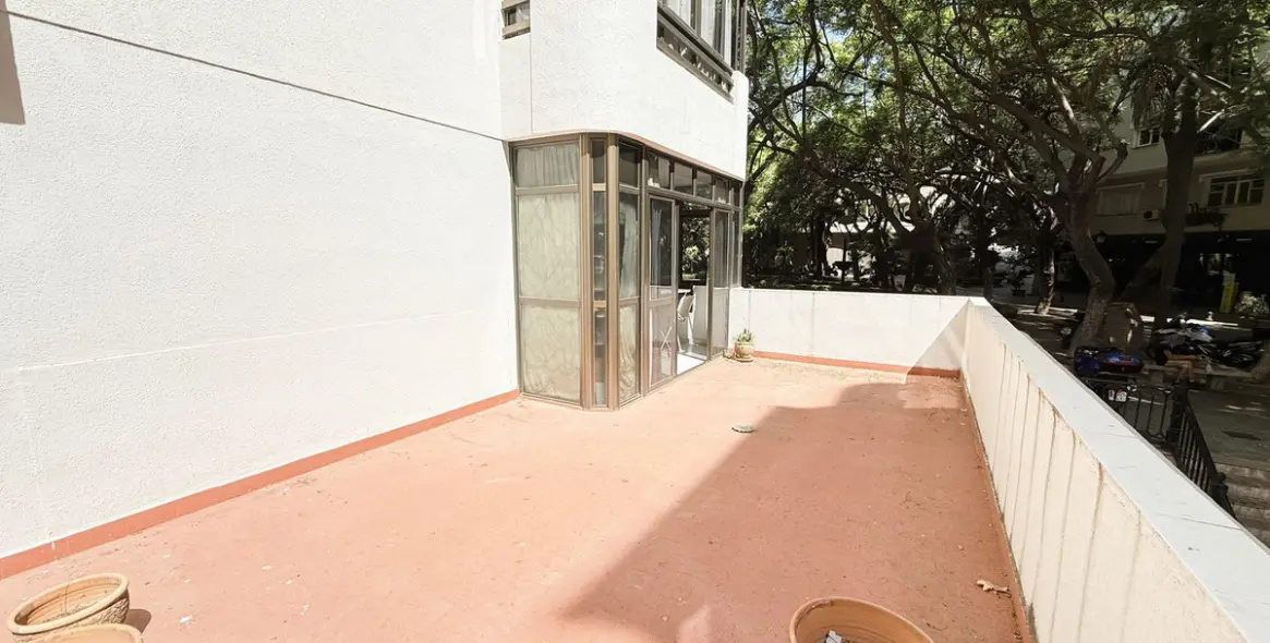 Продажа апартаментов на среднем этаже в Marbella 13