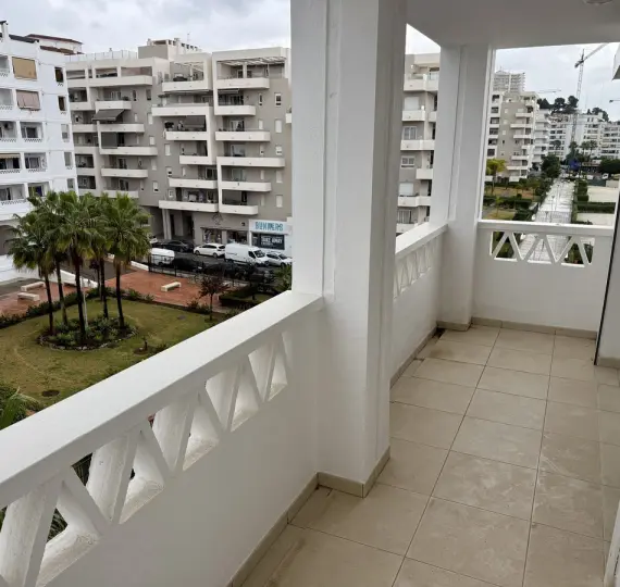 Продажа апартаментов на среднем этаже в La Campana