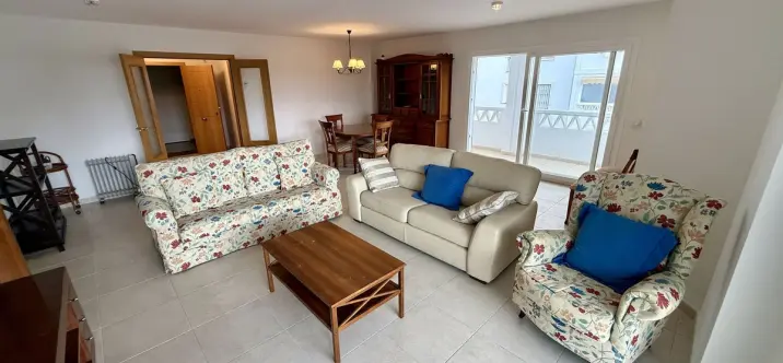 Продажа апартаментов на среднем этаже в La Campana 1