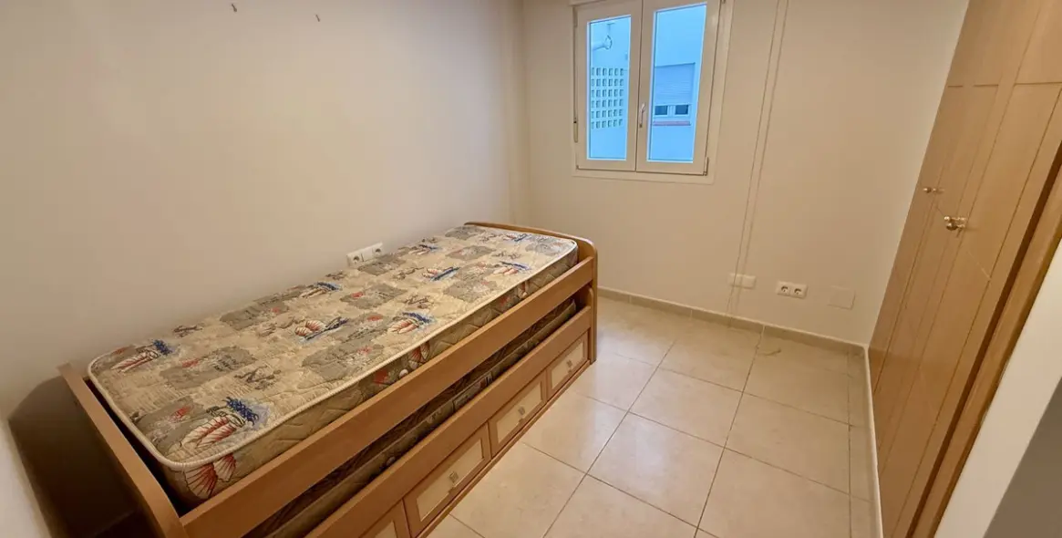 Продажа апартаментов на среднем этаже в La Campana 9