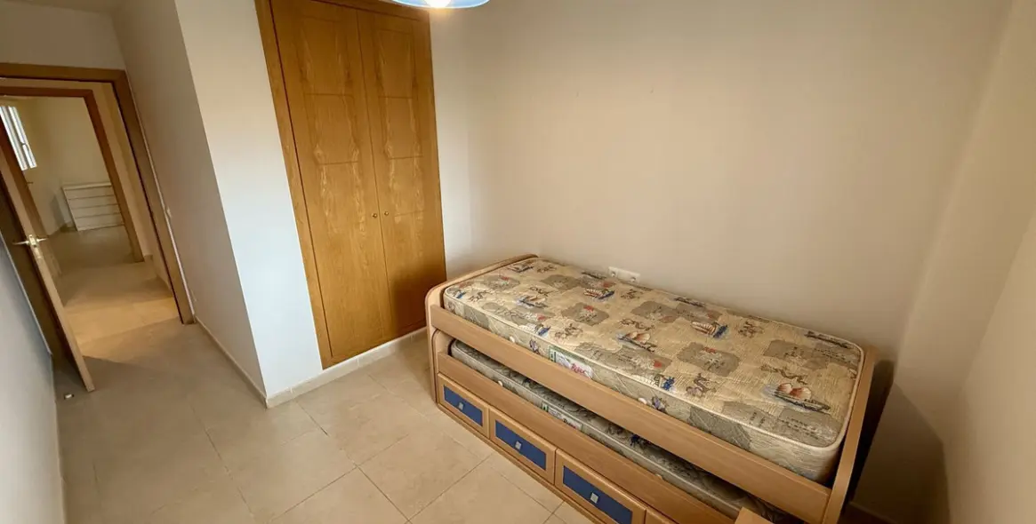 Продажа апартаментов на среднем этаже в La Campana 10