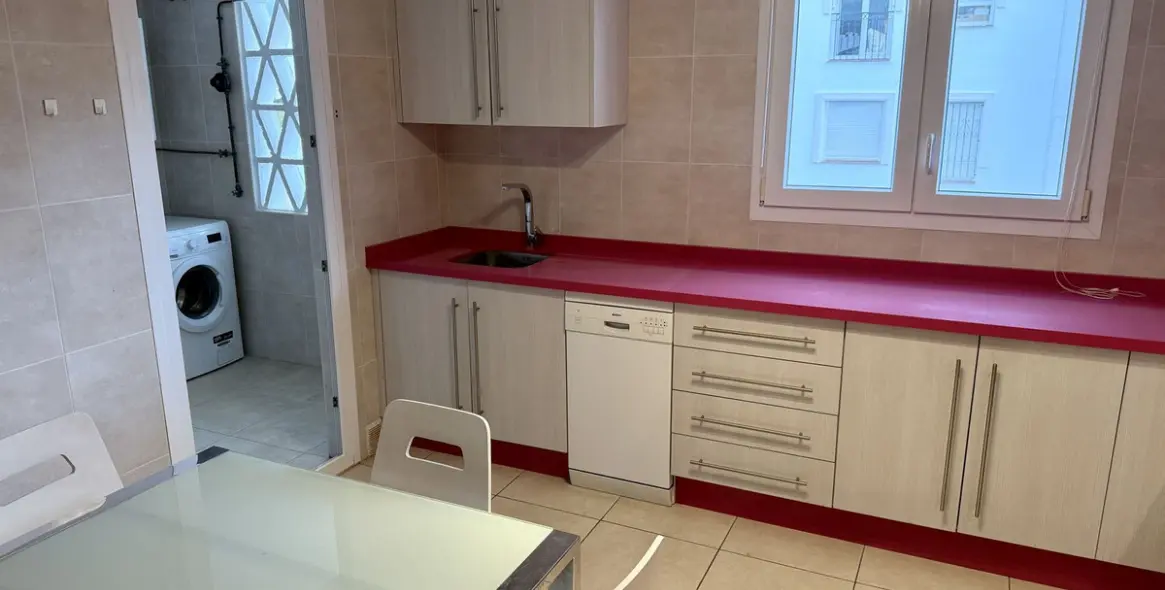 Продажа апартаментов на среднем этаже в La Campana 18