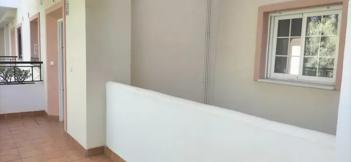 Продажа апартаментов на среднем этаже в Nueva Andalucía 1