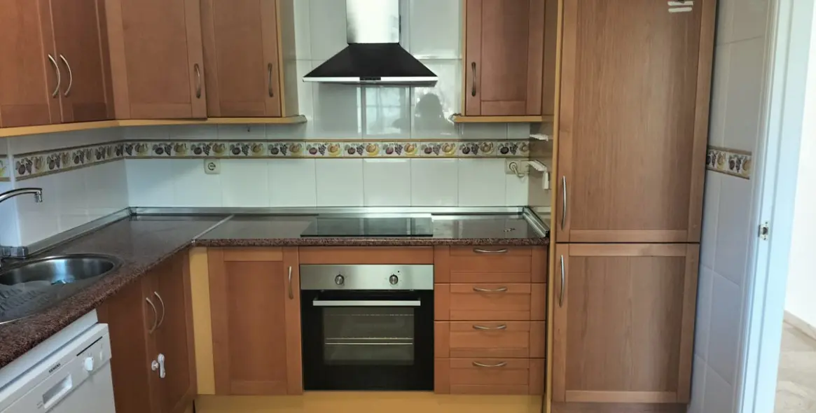 Продажа апартаментов на среднем этаже в Nueva Andalucía 13