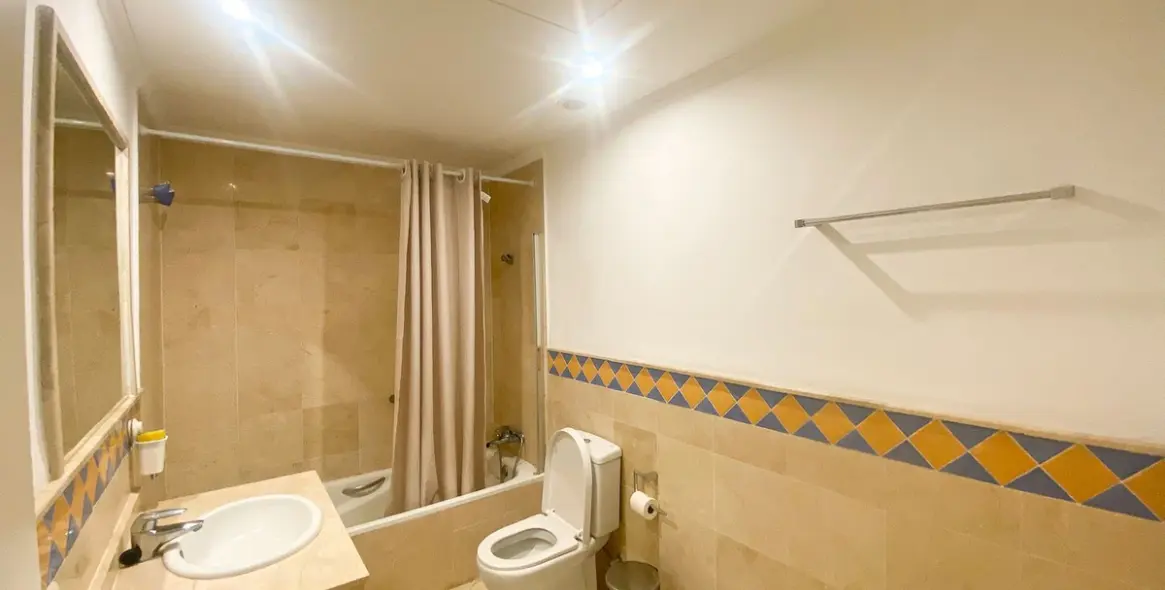 Продажа апартаментов на среднем этаже в Marbella 4