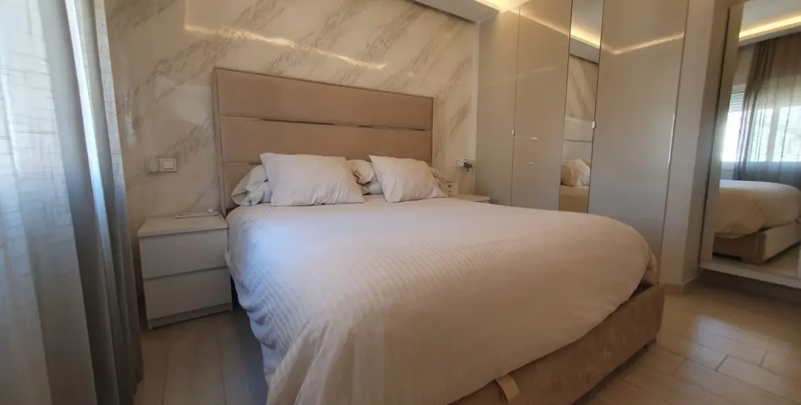 Sale of penthouse duplex in La Cala de Mijas 18