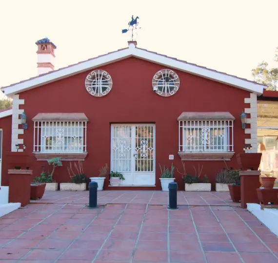 Sale of detached villa in Coín