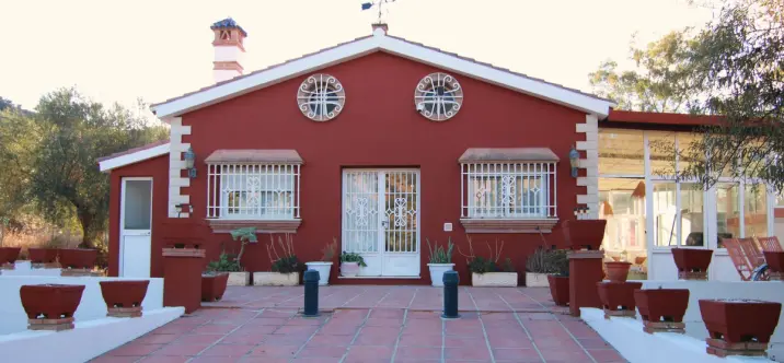 Sale of detached villa in Coín 0